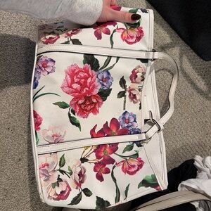 Floral White Tote Bag